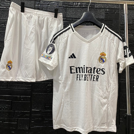 Kit Real Madrid Off badg ⚪️